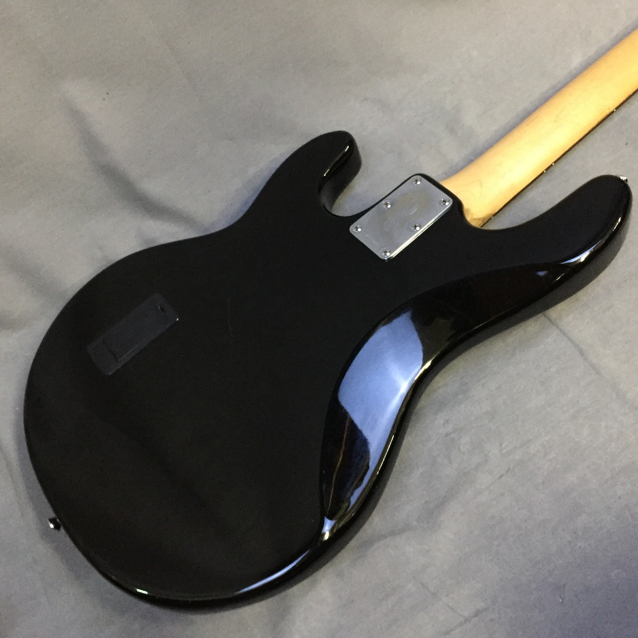 Sterling by MUSIC MAN RAY34 BLK Ash（中古）【楽器検索デジマート】