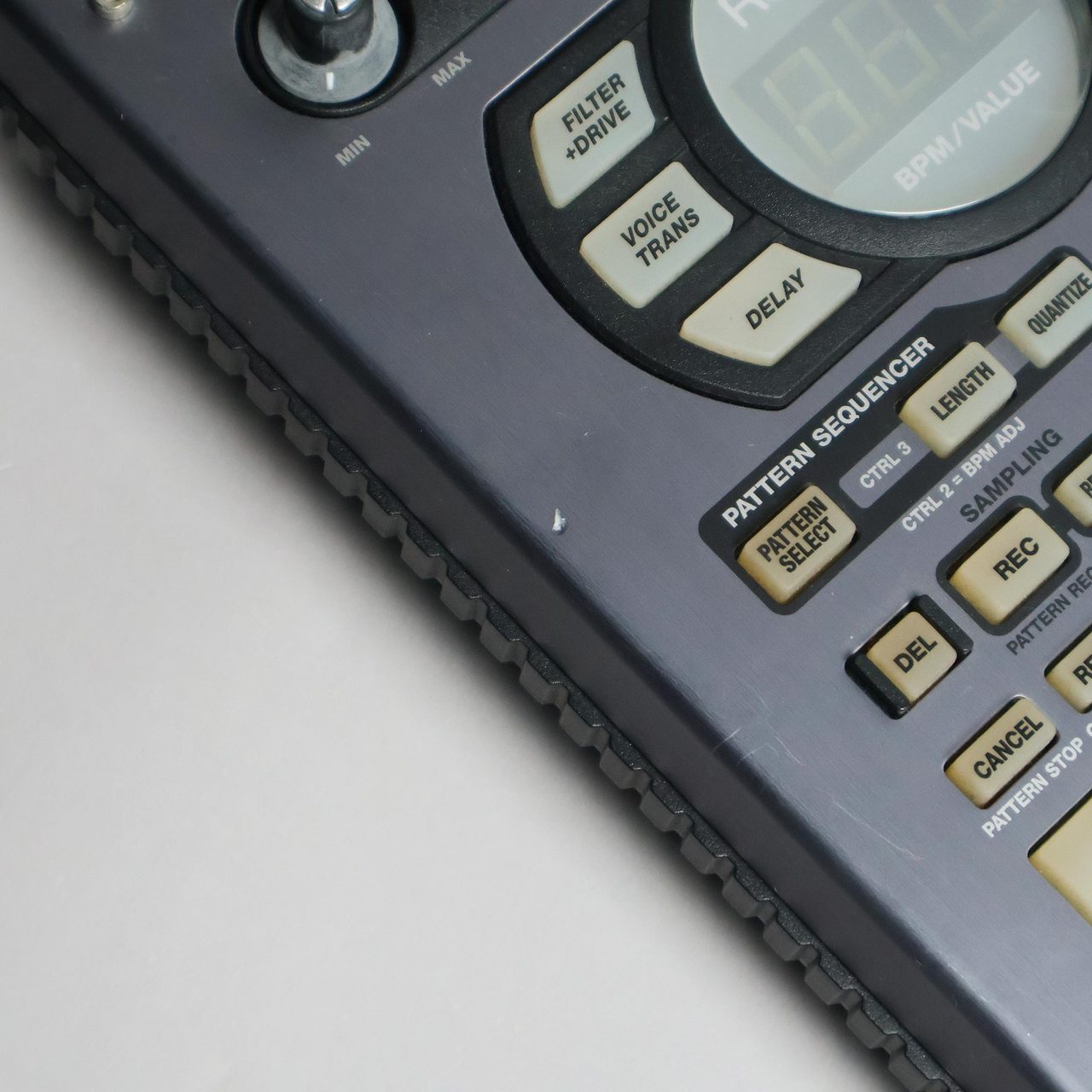 Roland SP-404SX サンプラー 【中古】(中古/送料無料)【楽器 Roland SP-404SX サンプラー 【中古】(中古/送料無料)【楽器