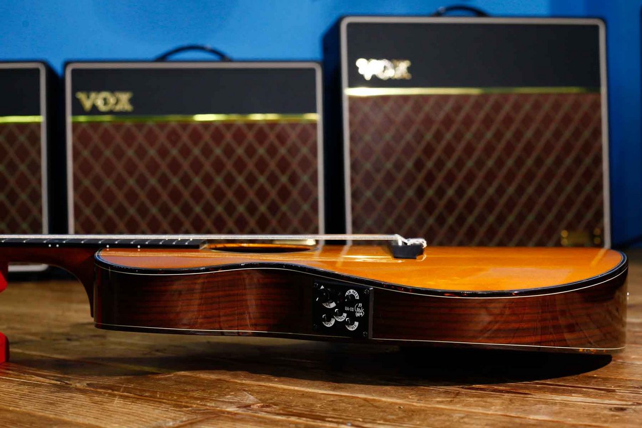 Crews Maniac Sound EG-1500C Natural Yellow（新品）【楽器検索