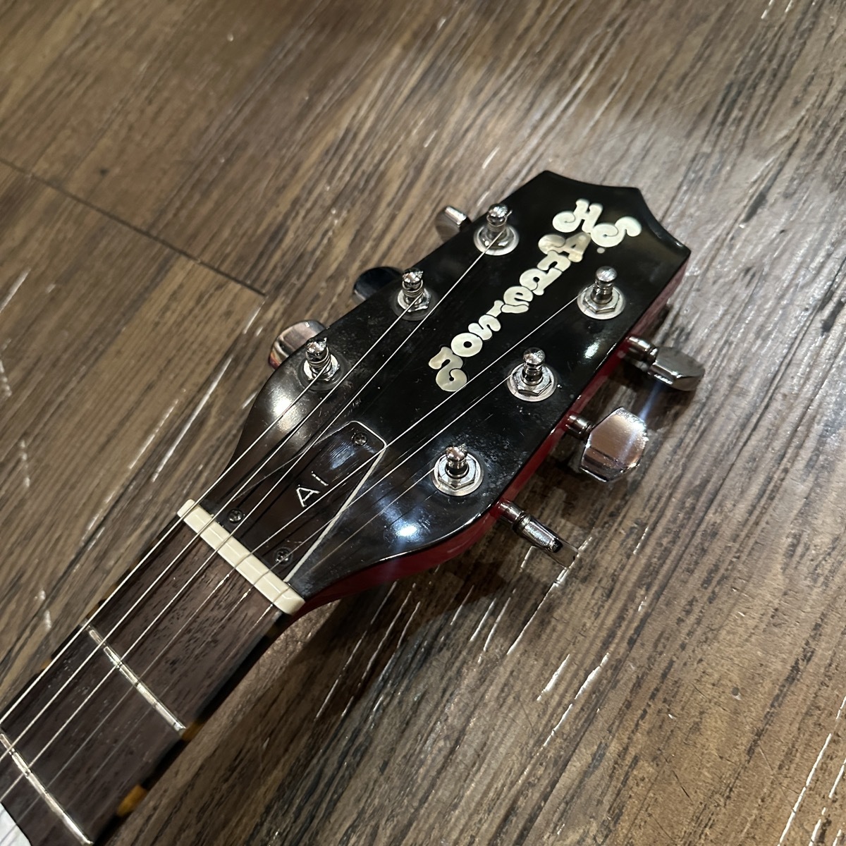 アンダーソン アップルギター リンゴ型エレキギター「HS-A1 Custom Houston」限定復刻！【ギター