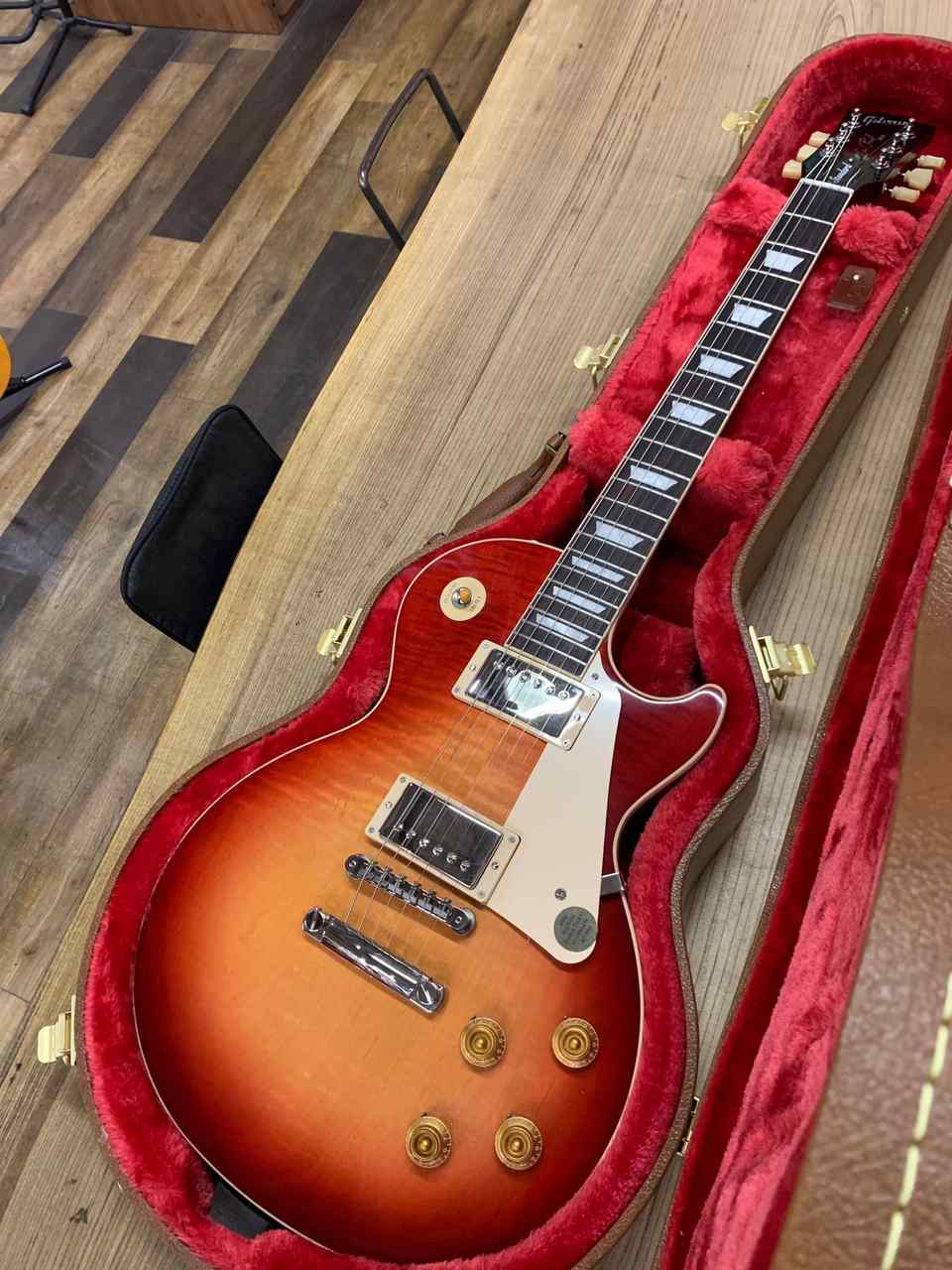 Gibson Les Paul Standard 50s Heritage Cherry Sunburst（新品特価）【楽器検索デジマート】