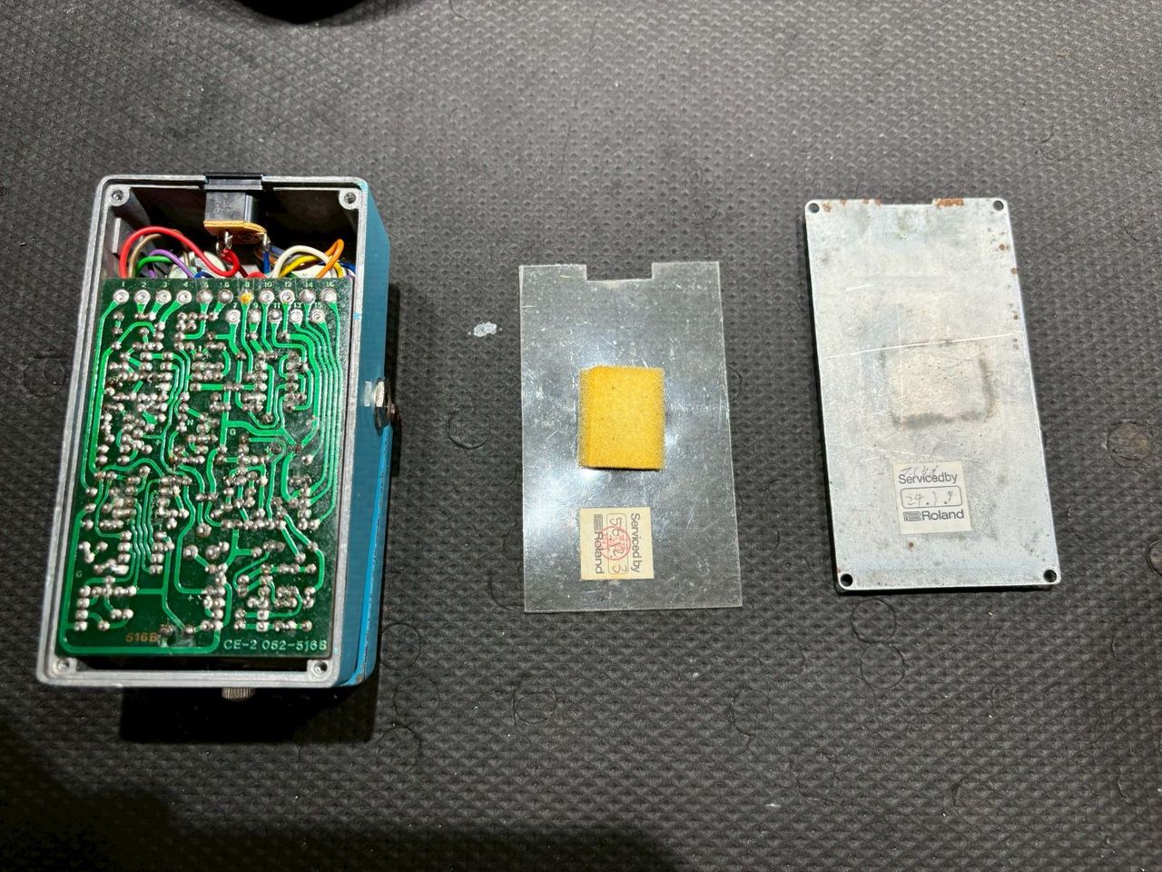 BOSS CE-2【Made in Japan】【銀ネジ】（中古/送料無料）【楽器検索