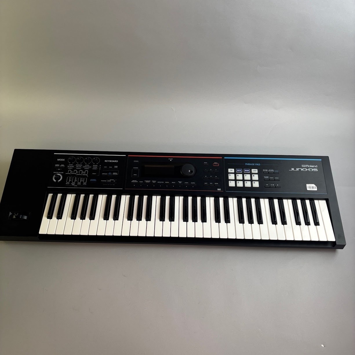 Roland JUNO-DS61