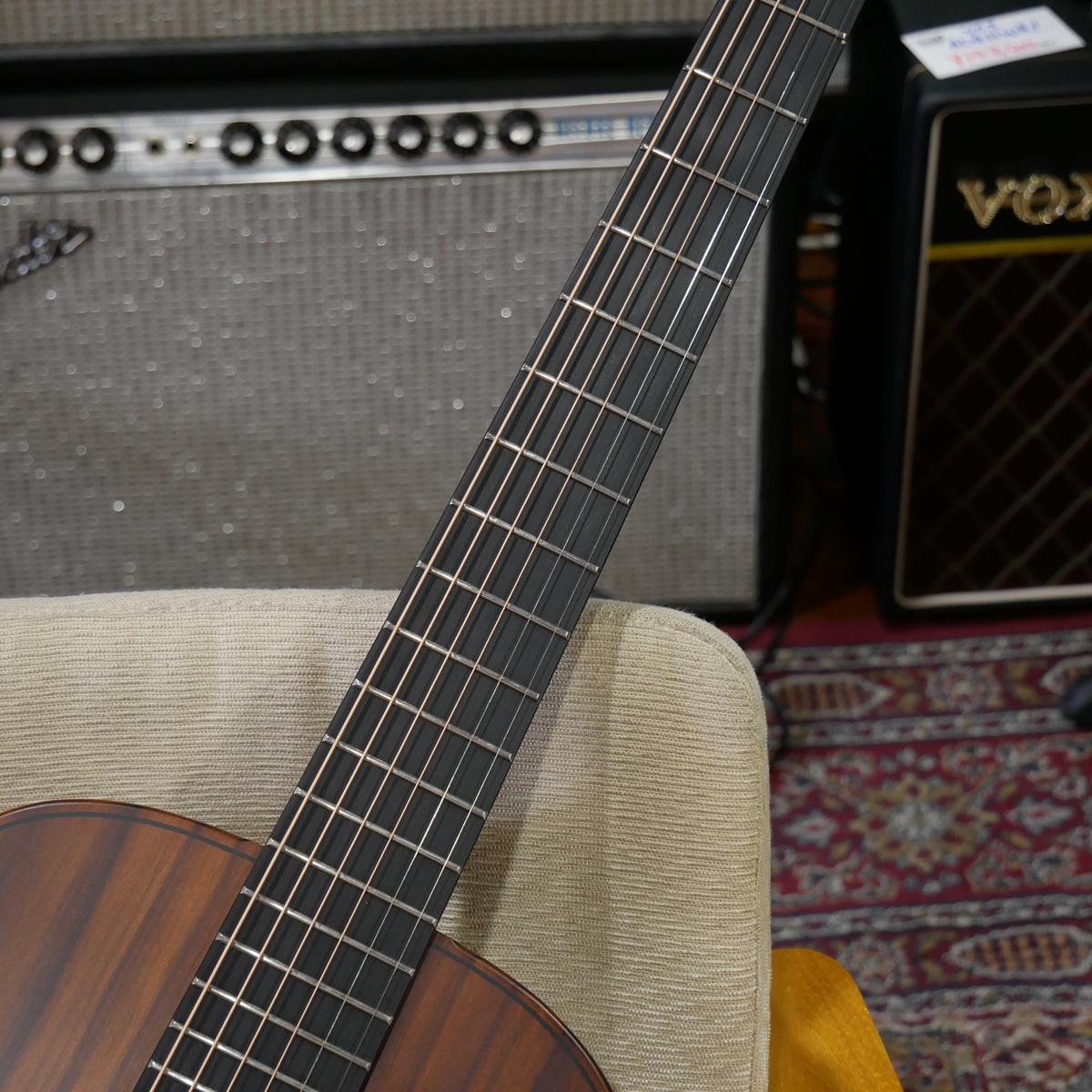 LAG Guitars SAUVAGE-PE / Parlour Acoustic-Electric 【エレアコ