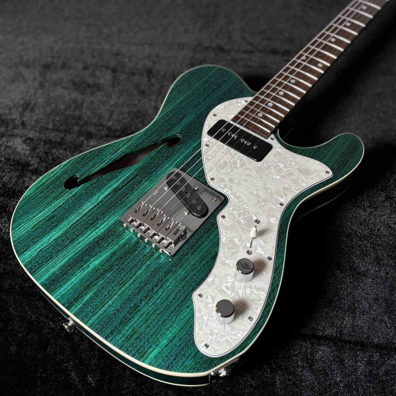 送料無料 通販 激安 CUSTOM FREEDOM GUITAR H（新品/送料 S Pepper TE C.S. RESEARCH 弁当箱・水筒