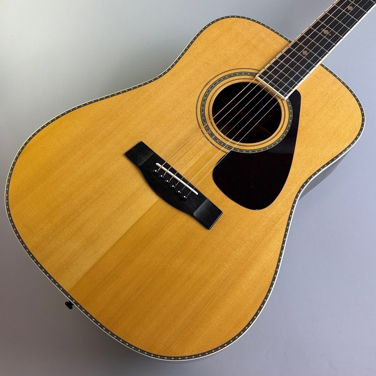 YAMAHA L-10【前期型】ハカランダ ヴィンテージアコースティックギター YAMAHA L-10(前期型)（ビンテージ）【楽器検索デジマート】