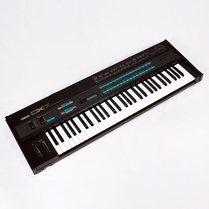 【訳あり】YAMAHA　DX7 YAMAHA USED 中古 DX7 【訳あり中古品】 ※配送事項要ご確認（中古