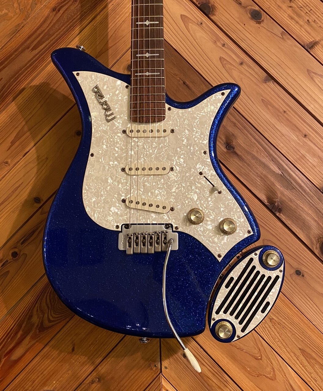 Italia Guitars Monza(ビザールギター) Italia Guitars MONZA BLUE SPARKLE（中古）【楽器検索デジマート】