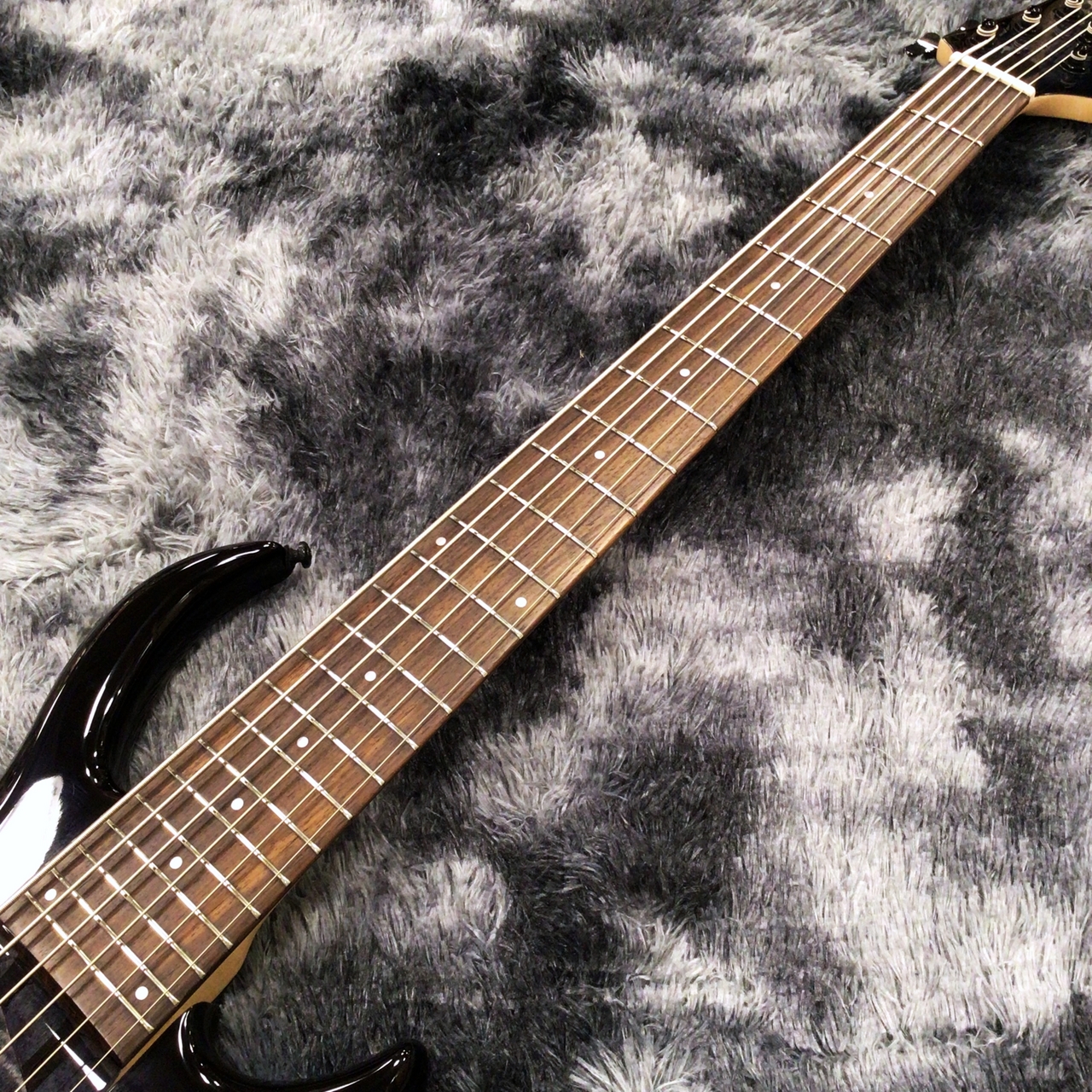 Sire Marcus Miller M7 6st TBK (Transparent Black) 【マーカス
