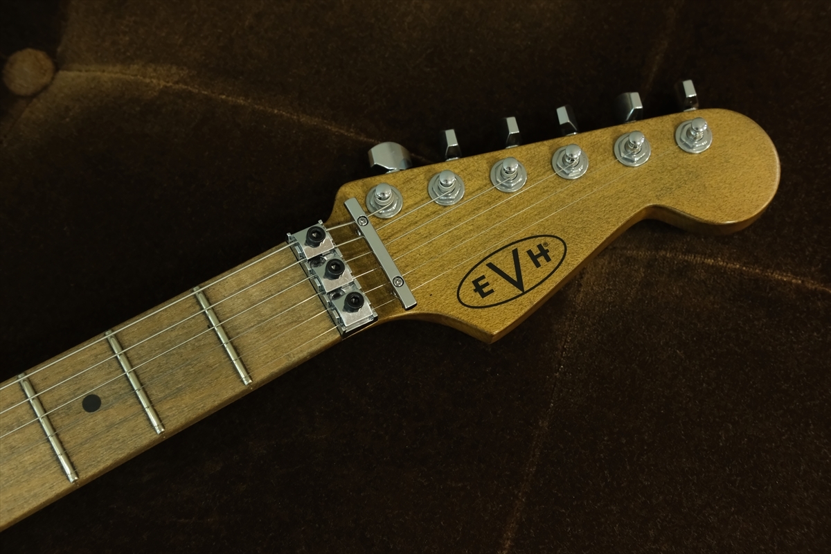 EVH Striped Series Frankenstein Frankie / Red with Black Stripes