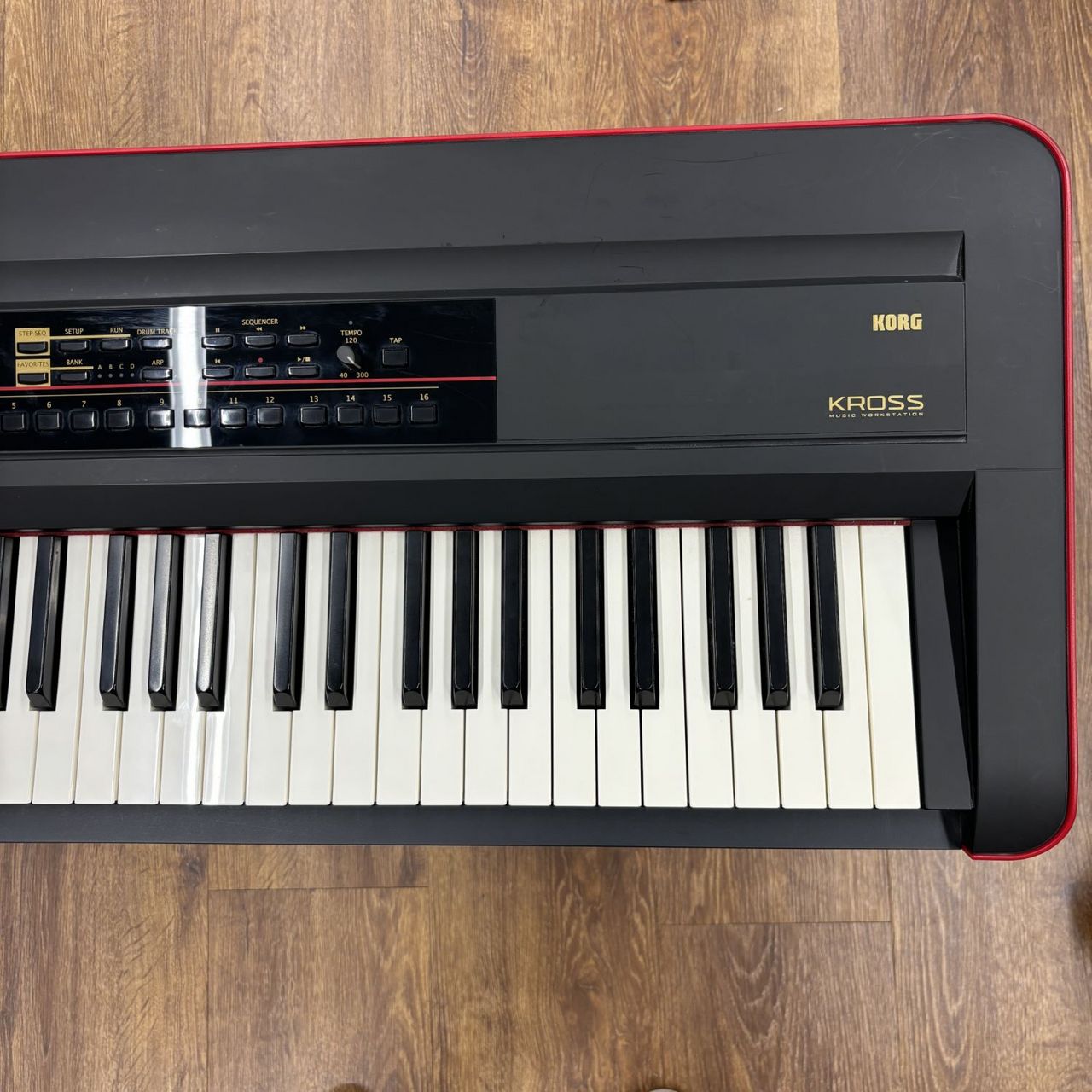 KORG 【中古品】KROSS-88【ケース付属】（中古/送料無料）【楽器検索