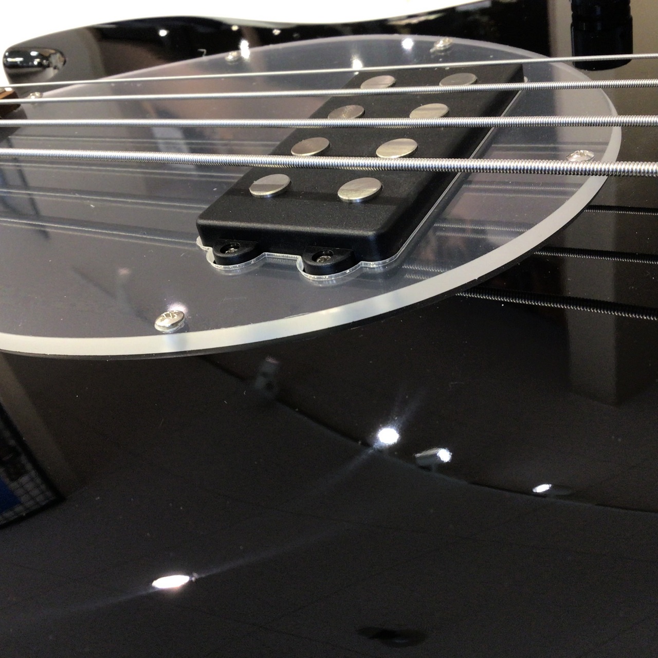 Sadowsky MX21 MV4 Maple Fingerboard / BLK（新品/送料無料）【楽器