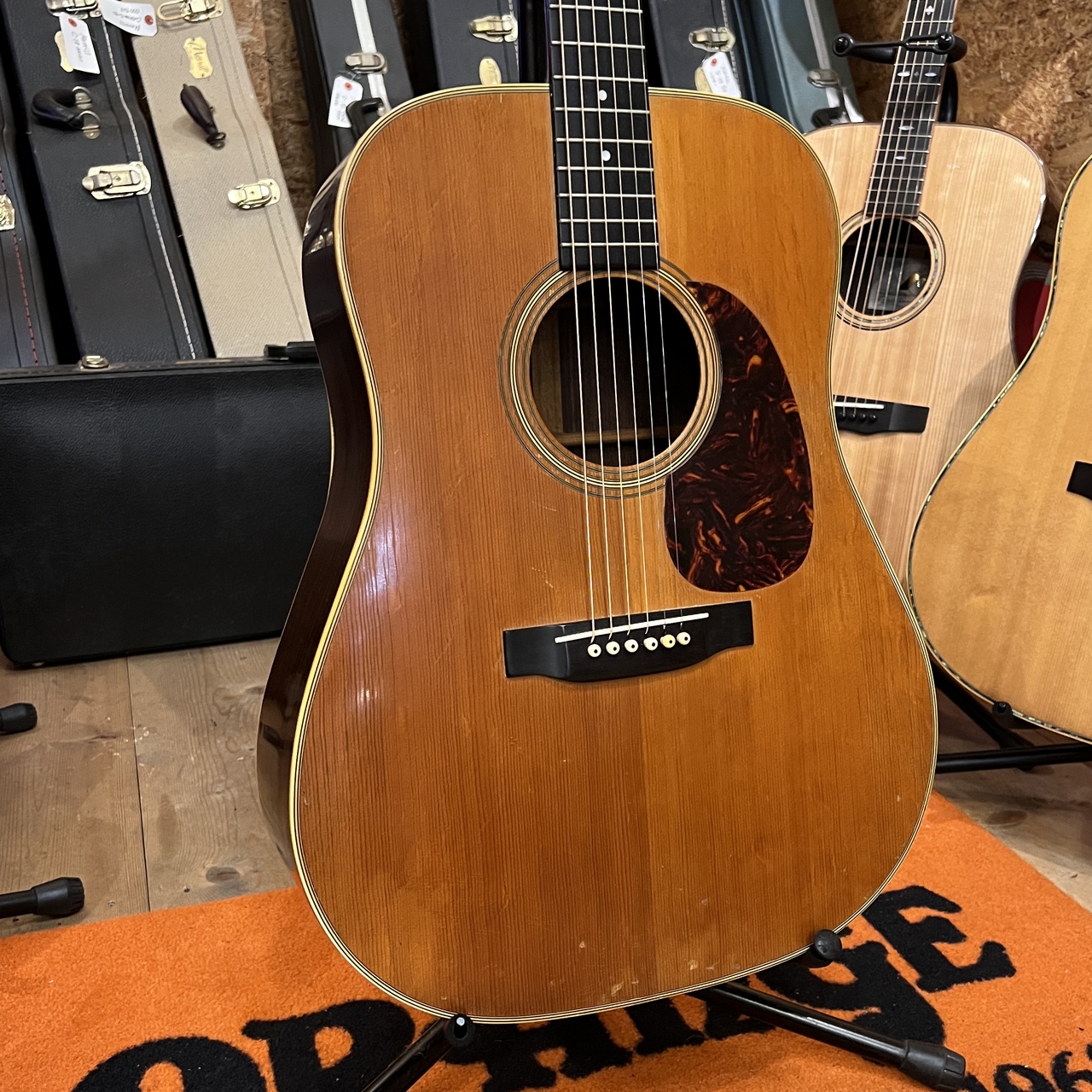 Martin D-28（ビンテージ）【楽器検索デジマート】