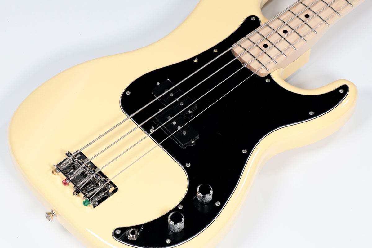 Fender FSR Collection 2023 Traditional 70s P Bass Maple