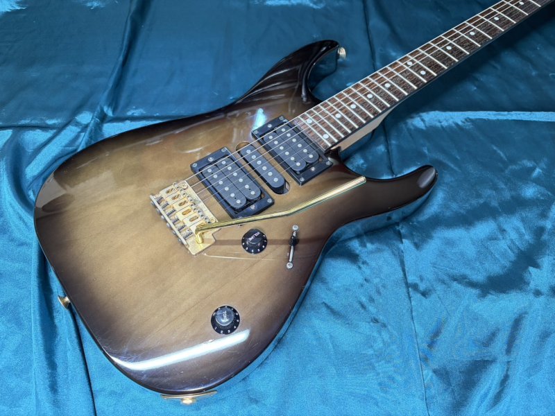 Charvel CDS 38（中古）【楽器検索デジマート】
