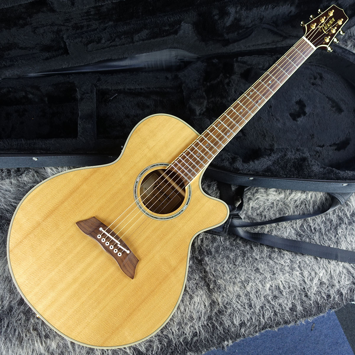 Takamine TSP-138C N