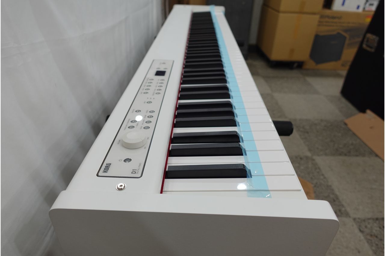 KORG D1 DIGITAL PIANO WH 個体A 即納可能!【台数限定アウトレット特価
