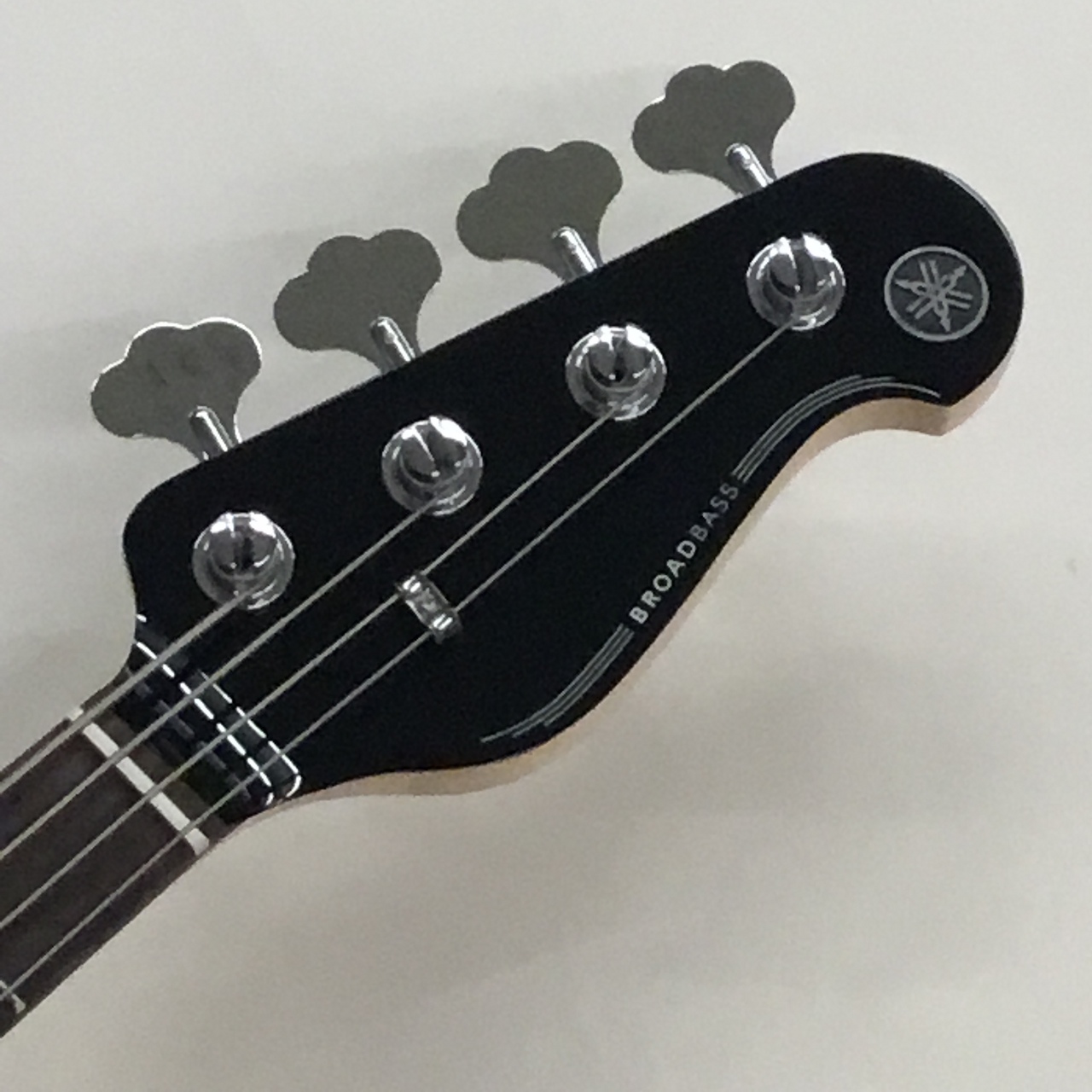 YAMAHA BB434 Ice Blue エレキベース（新品/送料無料）【楽器検索