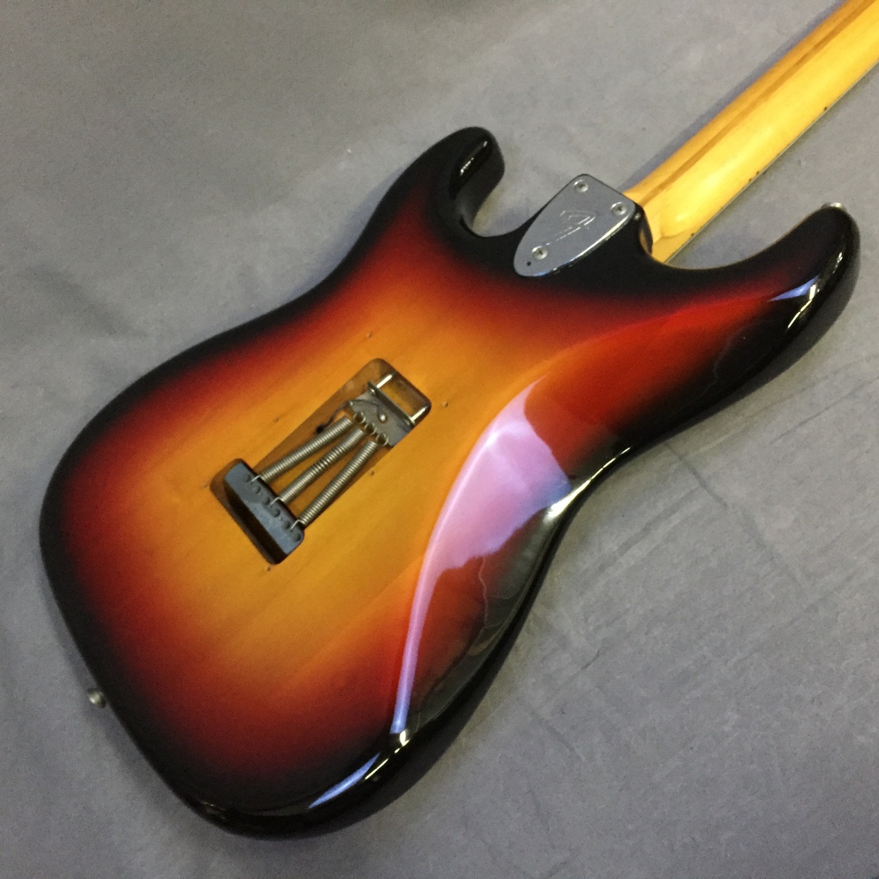 Squier by Fender CST-30 3TS 1984～1987年製 Eシリアル（ビンテージ