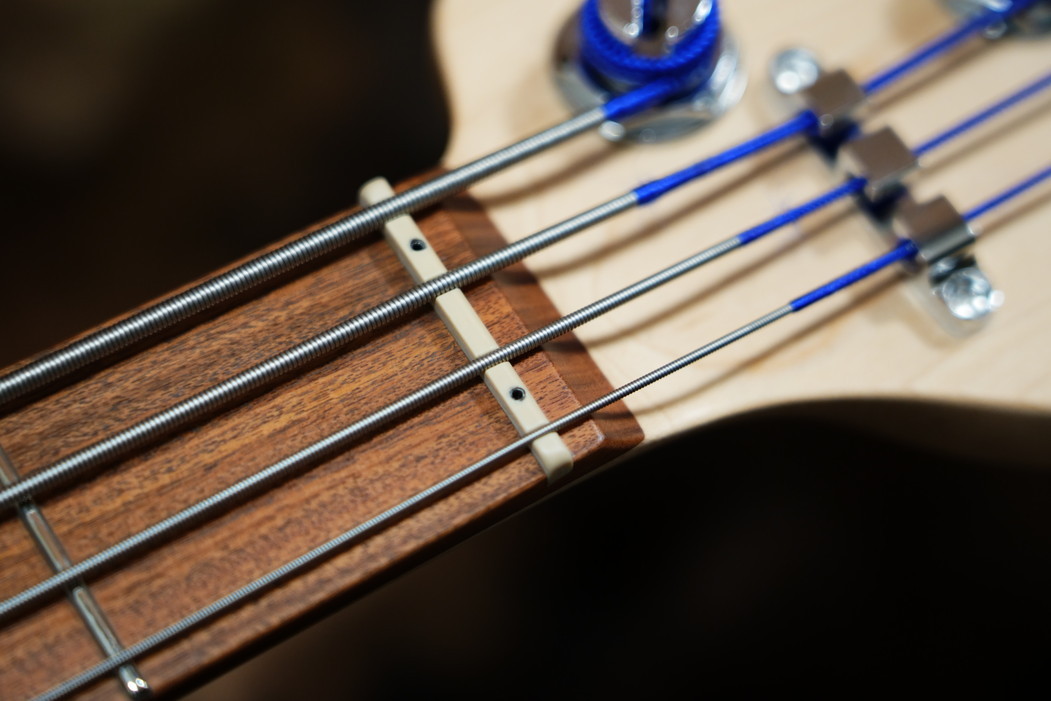 Sadowsky MetroLine 21-Fret Vintage J/J Bass,Red Alder,Morado