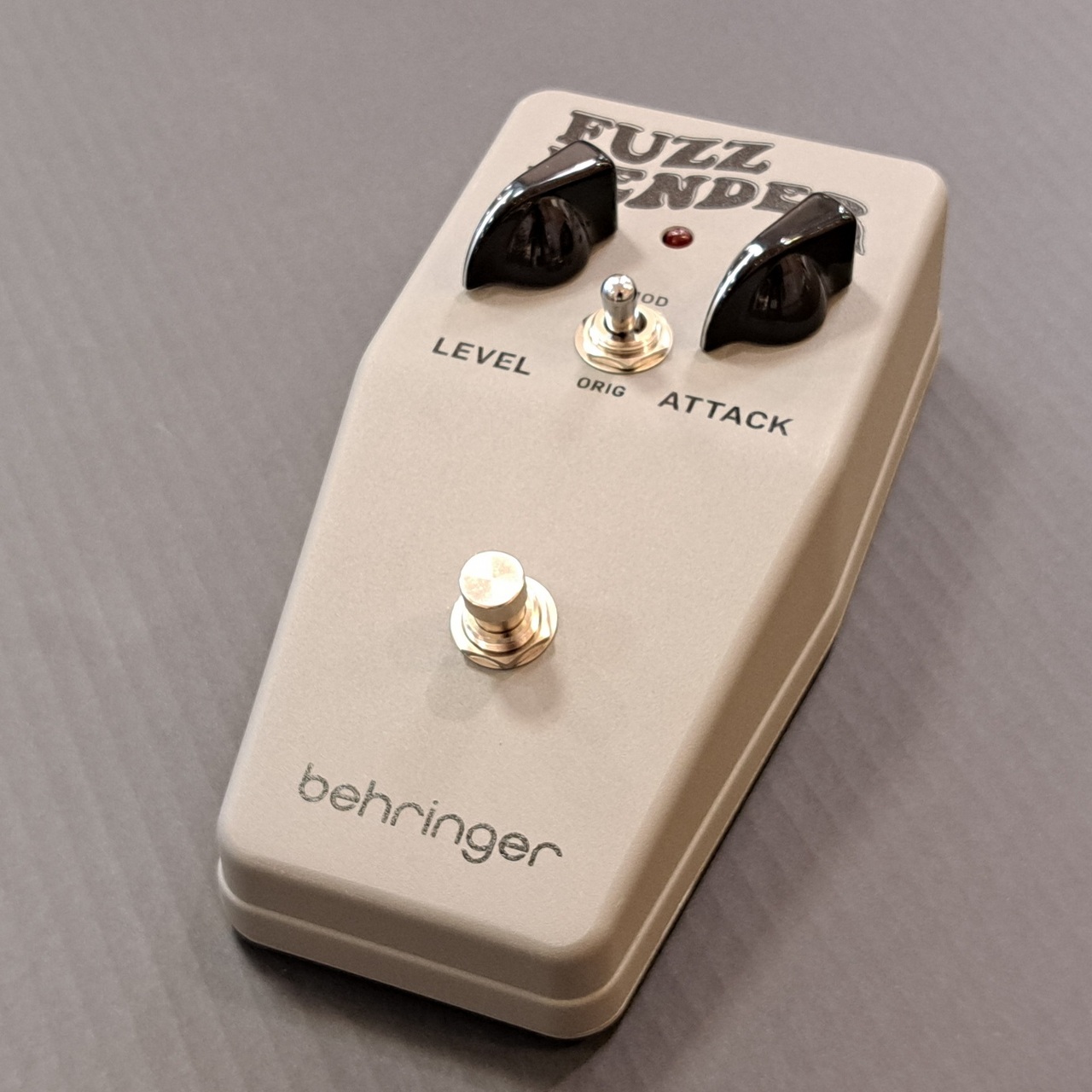 ベリンガー　ファズベンダー　試奏のみ美品 BEHRINGER FUZZ BENDER【1台のみ入荷】（新品）【楽器検索