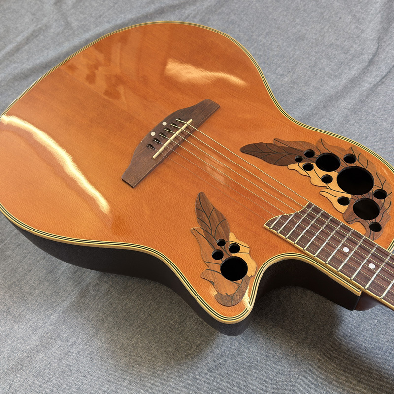 Ovation Celebrity Deluxe CC247（中古）【楽器検索デジマート】
