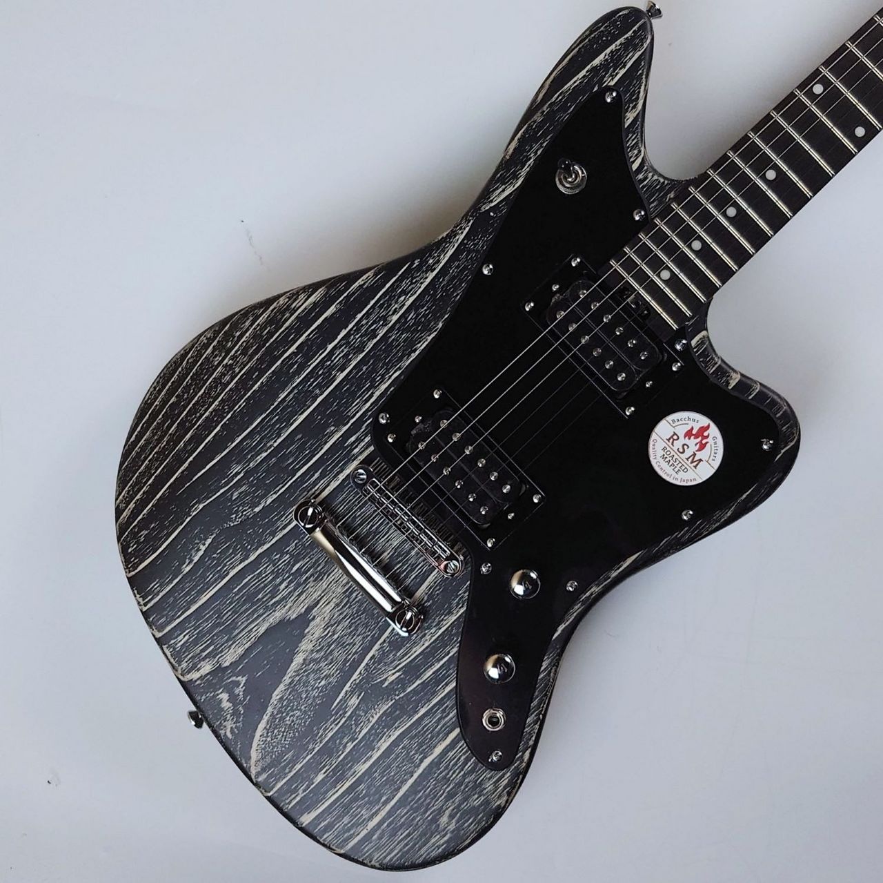 Bacchus SWD-ASH RSM エレキギター ジャガータイプ 3.82kg（新品