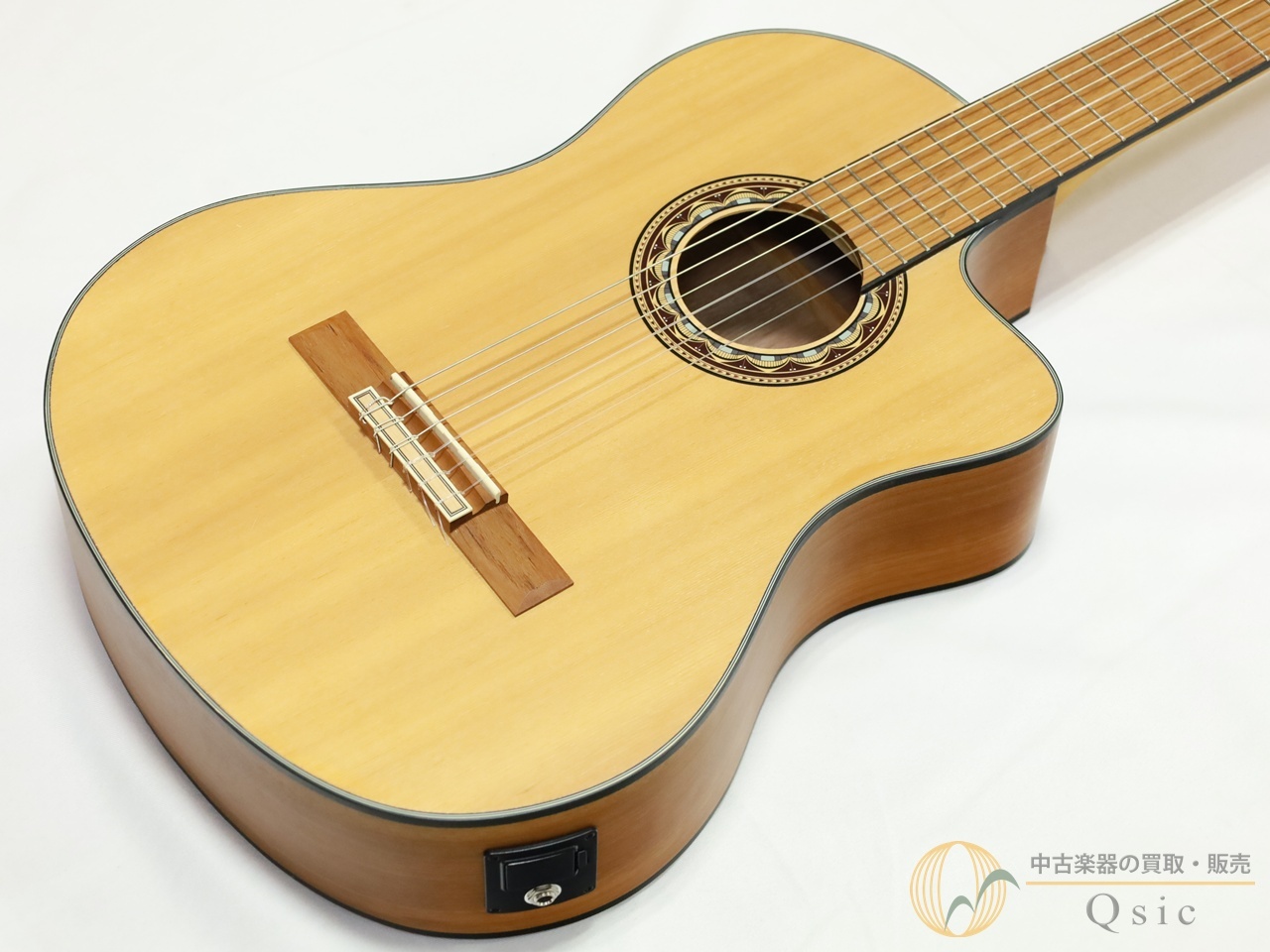Valencia VC304CE 【返品OK】[NM780]【神戸店在庫】（中古）【楽器検索