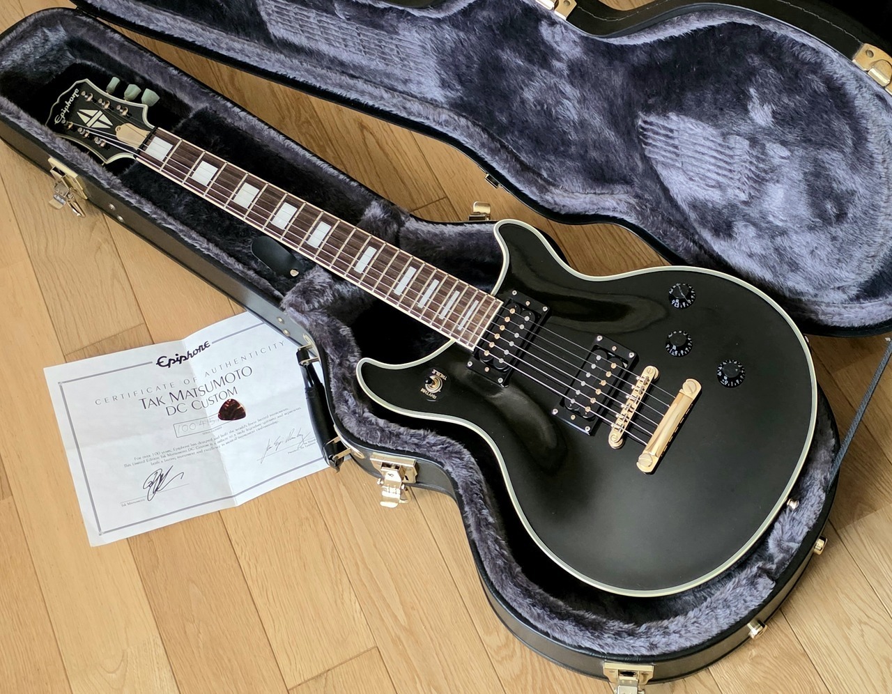 送料無料・認定証付】Epiphone tak Matsumoto DC ギター