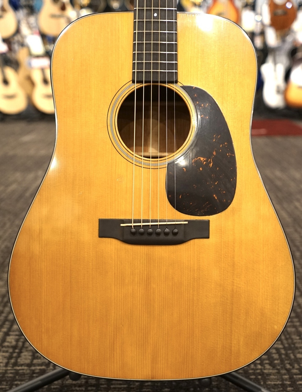 テトマス モデルNo.11 ヴィンテージアコースティックギター 価格（日本） テトマス モデルNo.11 ヴィンテージアコースティックギター 価格（日本