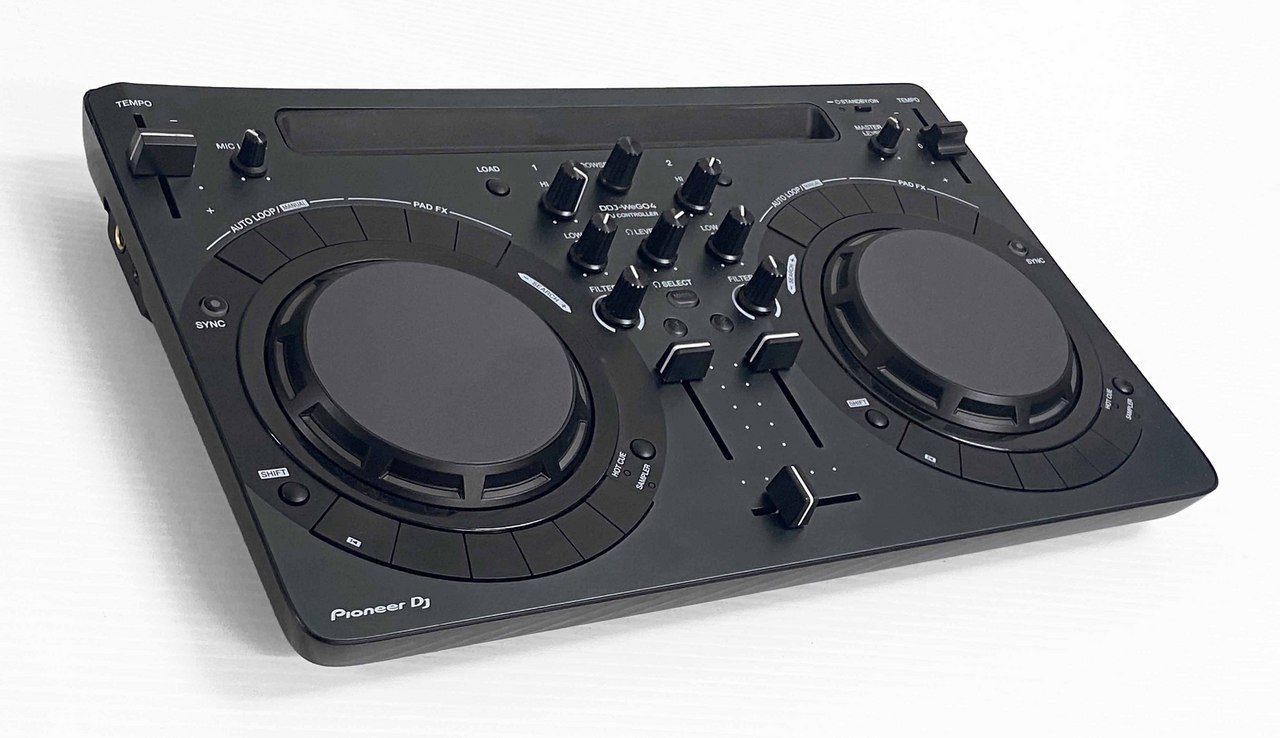 DJ機材 Pioneer DDJ-WEGO4-K DDJ-WeGO4-K (archived) 2-channel DJ controller for WeDJ