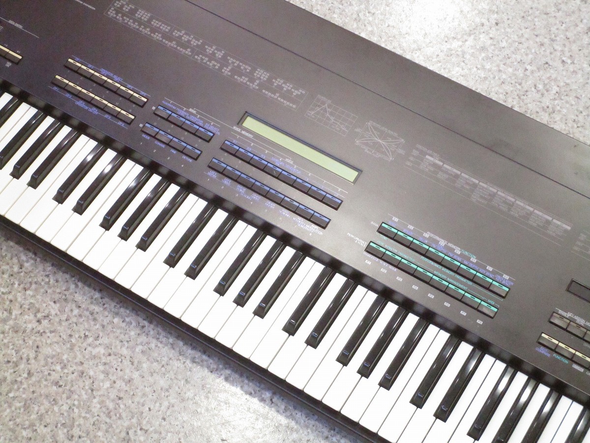 YAMAHA DX5 FM Synthesizer 【横浜店】（中古/送料無料）【楽器検索