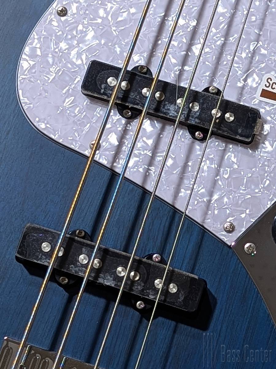 Bacchus WL4-STD/RSM -Blue Satin w/White Pearl Pickguard- #GI19881