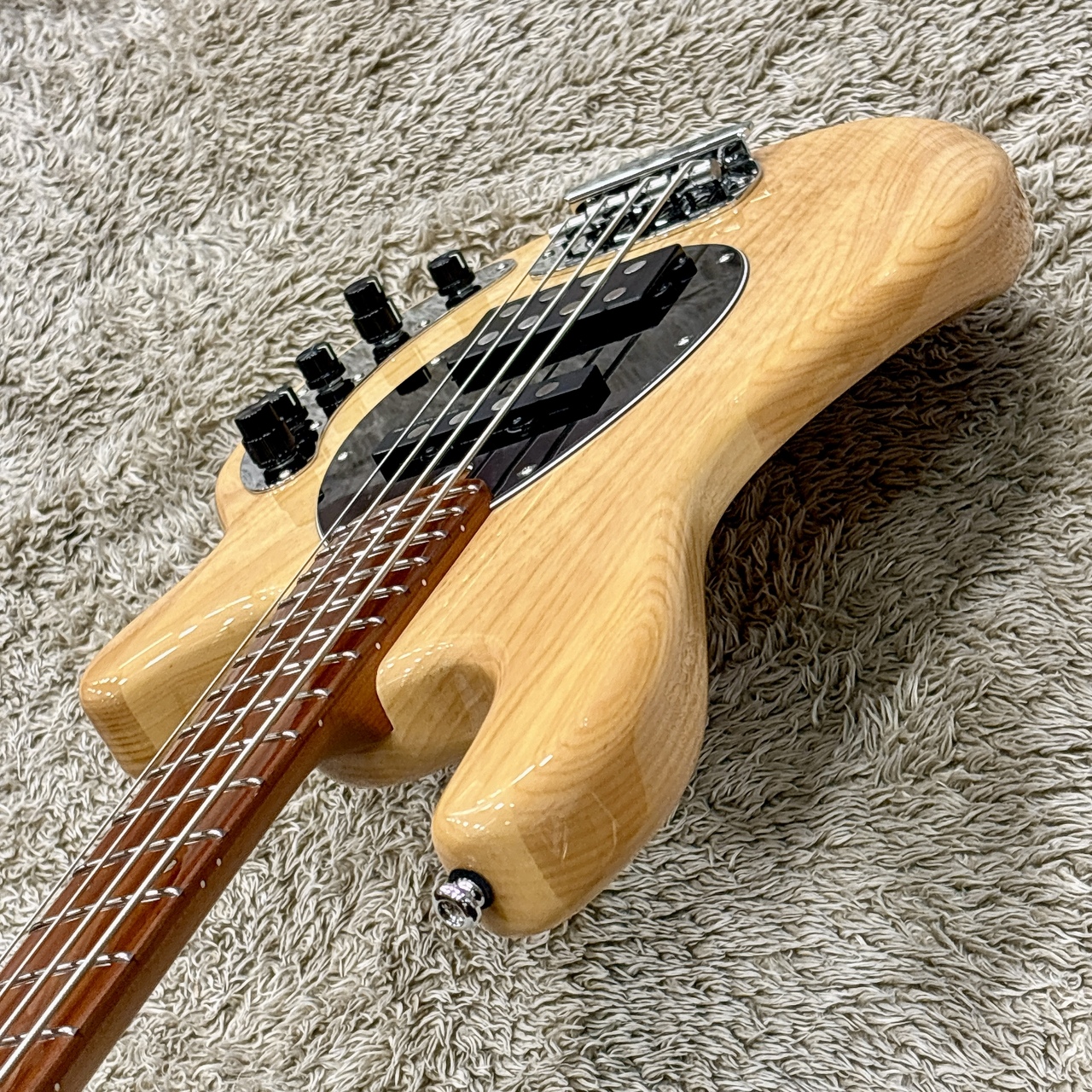 Sire Marcus Miller Z7 4-String NT (Natural)【アクティブ4弦ベース
