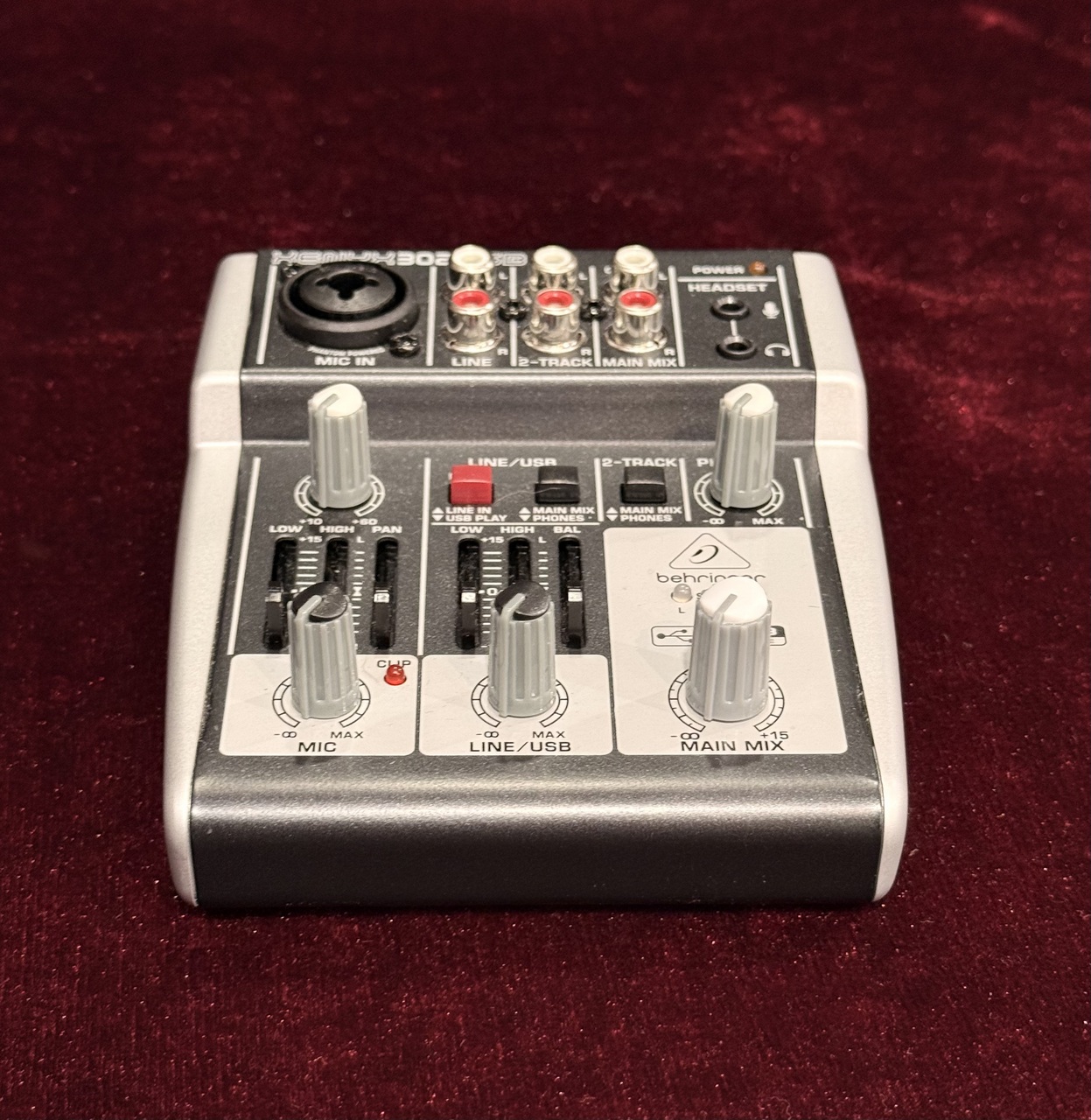 BEHRINGER XENYX 302USB（中古）【楽器検索デジマート】