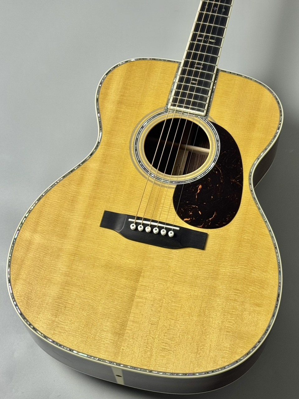 Martin 000-42 STD 美品 Martin 【美品中古品】000-42 Standard 2024年製【無金利キャンペーン