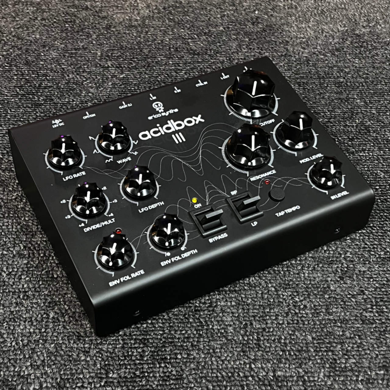 【完動品】Erica Synths Acidbox III アナログフィルター ERICA SYNTHS ACIDBOX III アナログステレオフィルター 【公式通販】