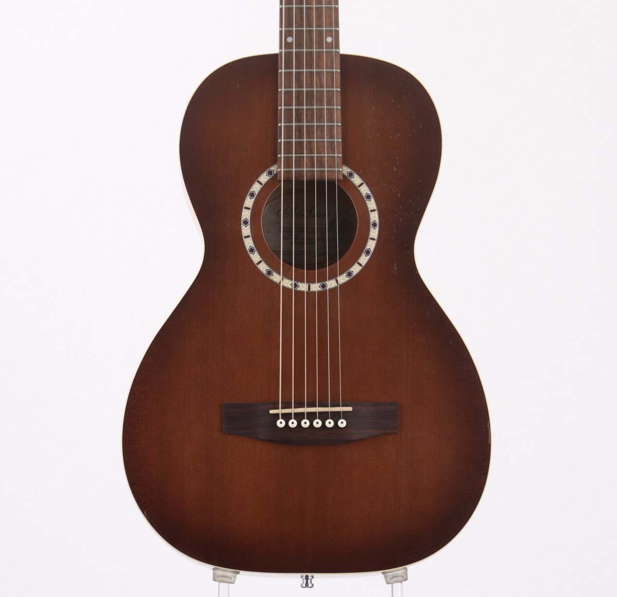 ギター Art&Lutherie Ami Cedar Antique Burst Art&Lutherie Ami Cedar Antique Burst 【御茶ノ水本店】（中古/送料