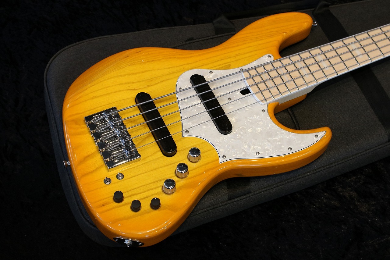 Xotic XJ-1T 5st Honey Burst Light Aged 