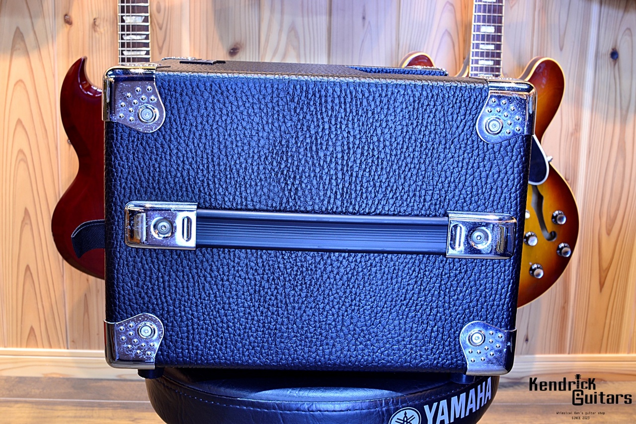 フィルジョーンズ CUBll AG-150 フィルジョーンズ CUBll AG-150 P: AG-150 Guitar Combo Amp