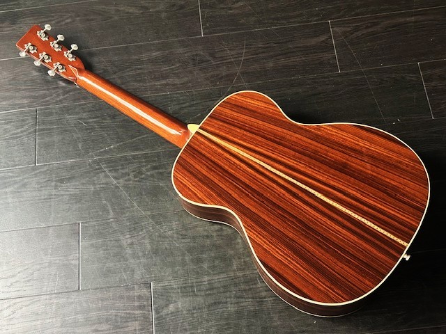 Martin 000-28EC エリック・クラプトン・モデル Eric Clapton OOO-28