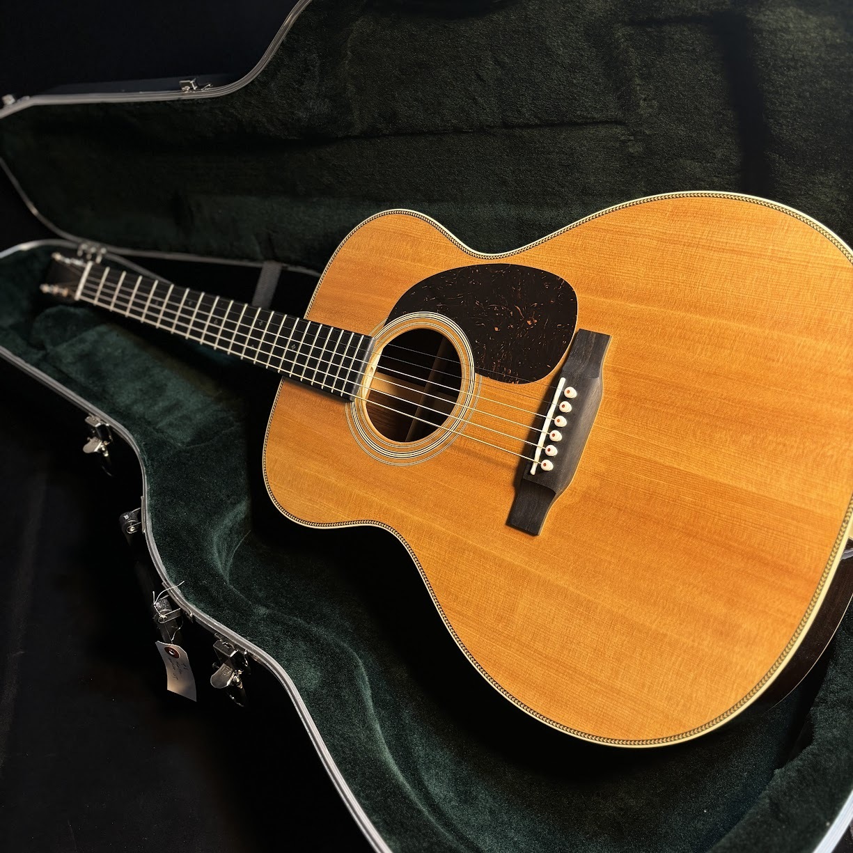 Martin 【中古】000-28 Standard〈現物写真〉（中古/送料無料）【楽器検索デジマート】