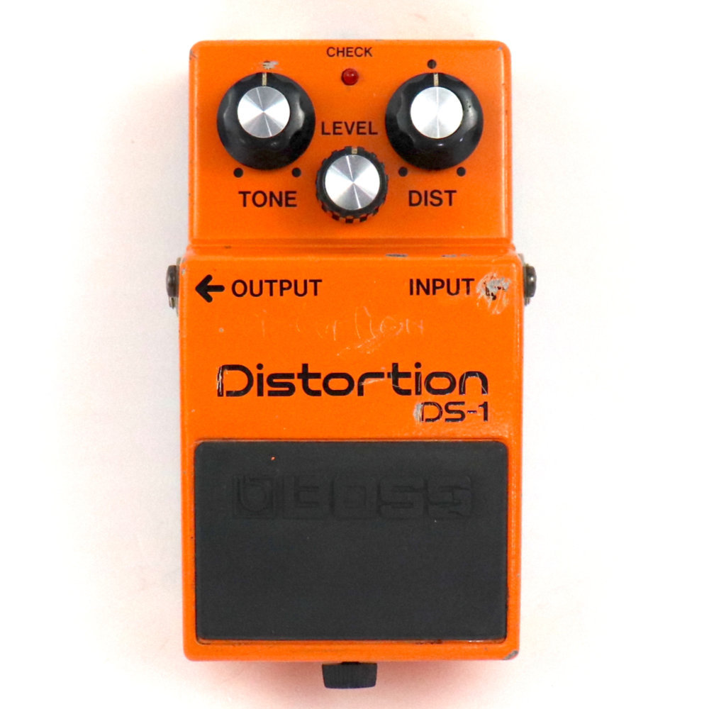 1982年 箱付美品 BOSS DS-1 ディストーション エフェクター 日本製 中古】BOSS Distortion DS-1 日本製 - 神奈川県の中古楽器店