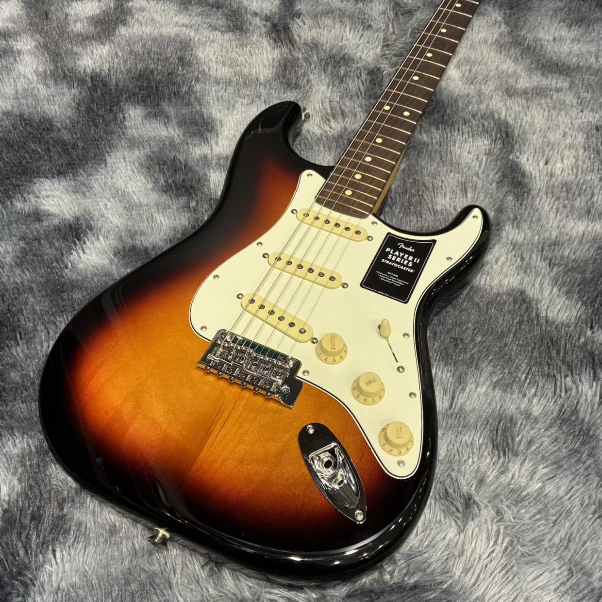 Fender Player II Stratocaster, Rosewood Fingerboard / 3-Color