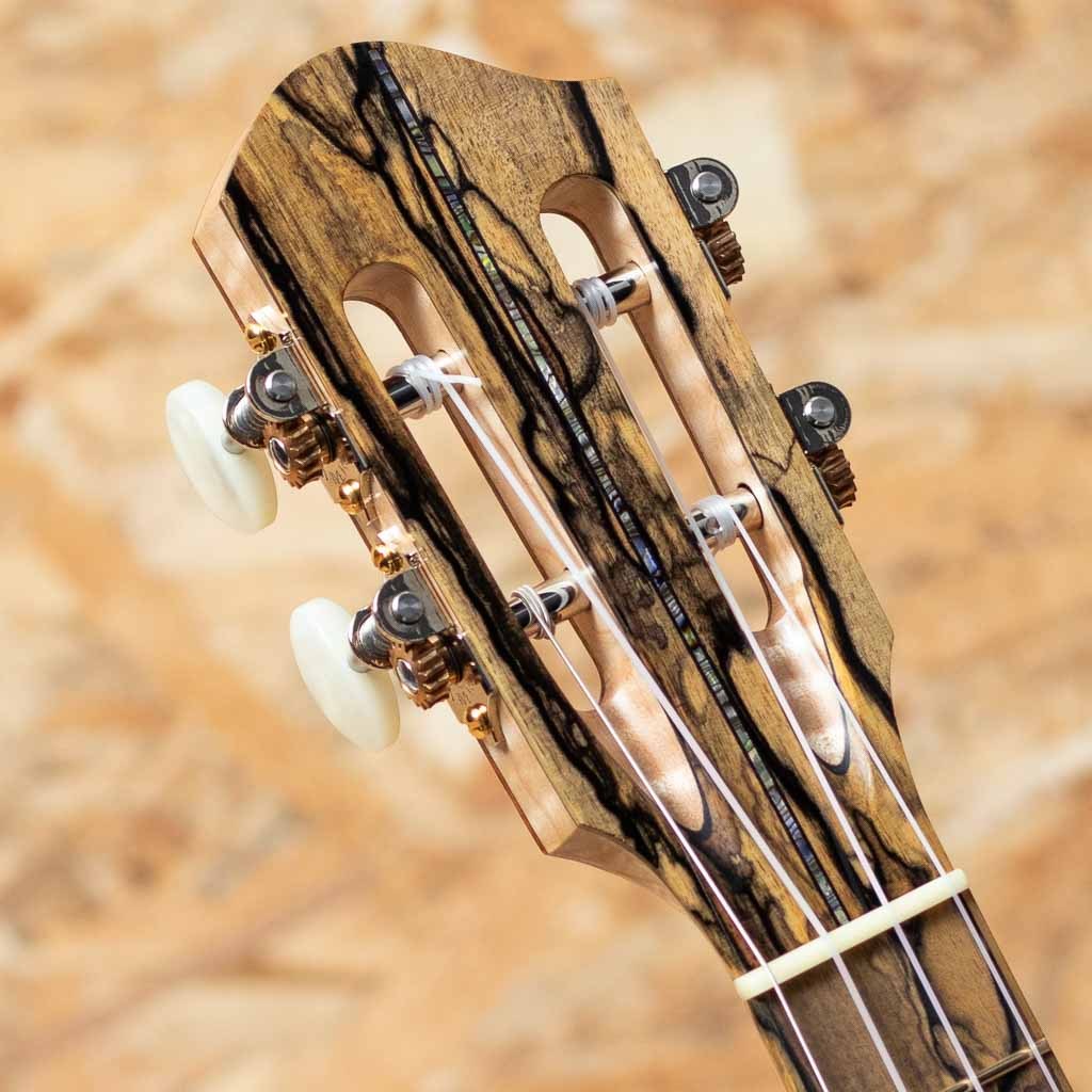 Joji Yoshida Guitars #109 Tenor Engelmann Spruce / Jacaranda（新品