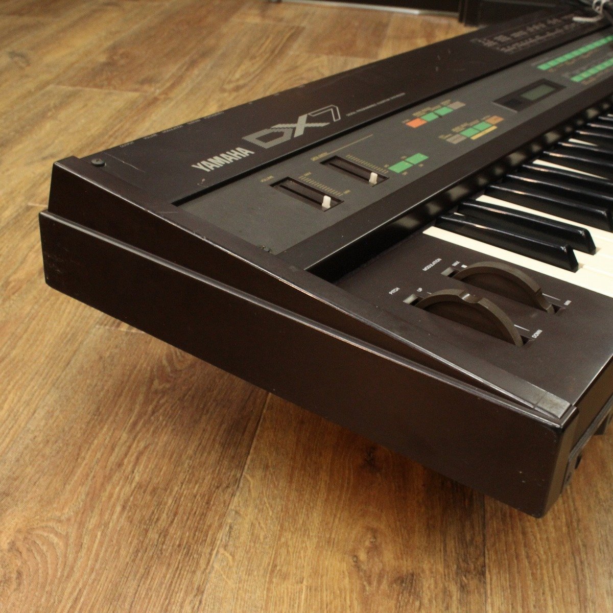 YAMAHA DX7 FM Synthesizer 【新宿店】（中古/送料無料）【楽器検索