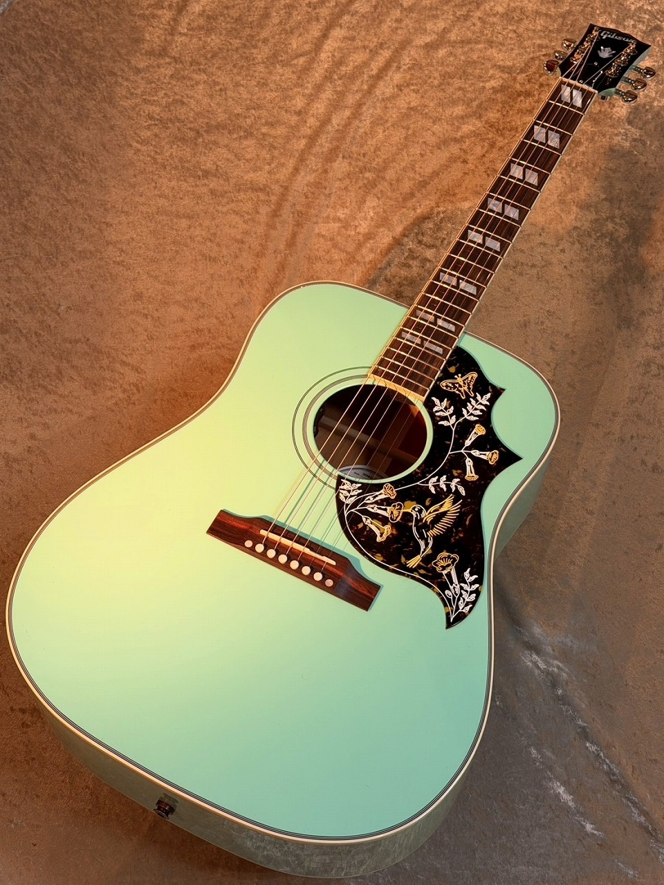 Gibson 【New】 Hummingbird Standard / Southwestern Turquoise