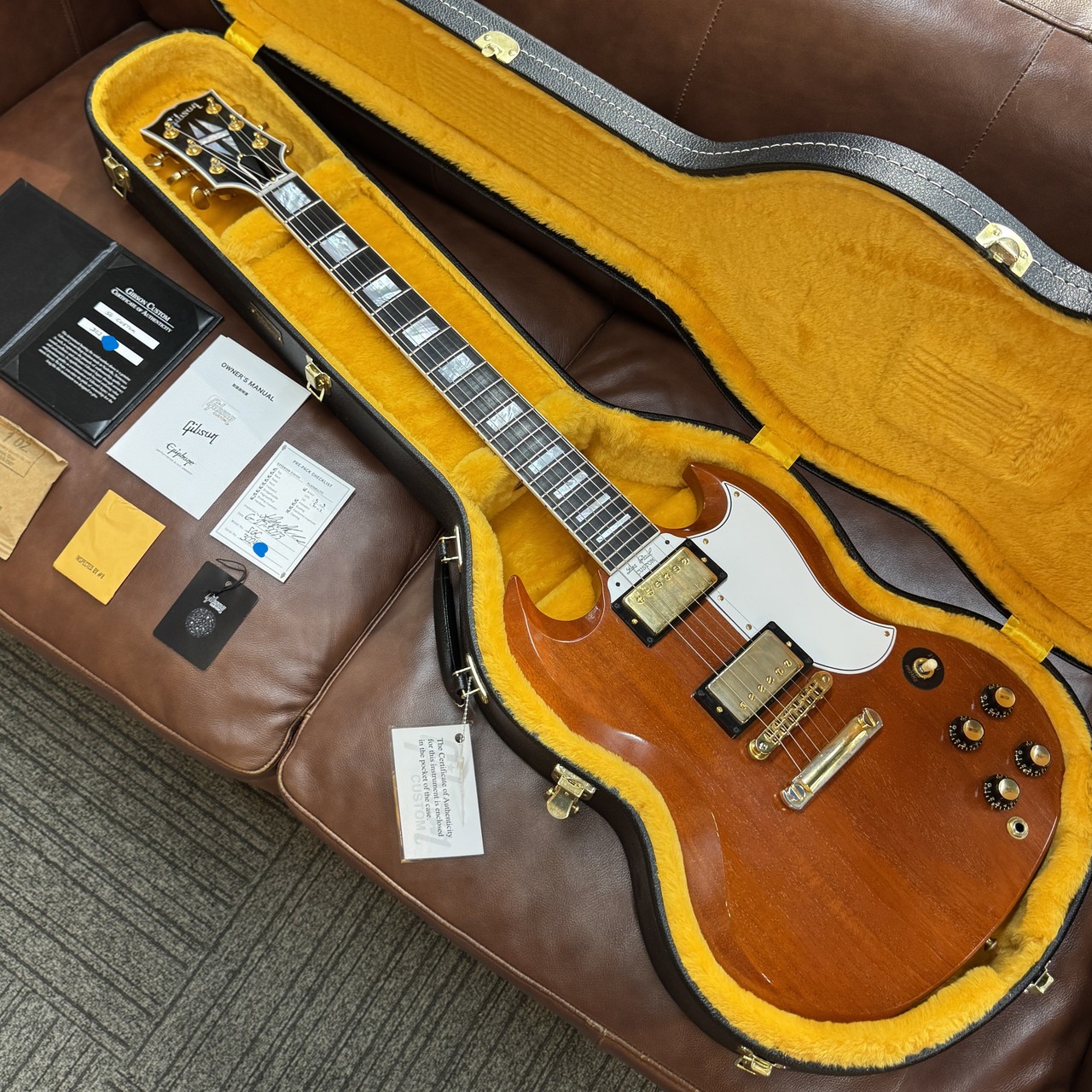 Gibson Custom Shop 【個性派レアモデル】SG Custom 2-Pickup Red Fox