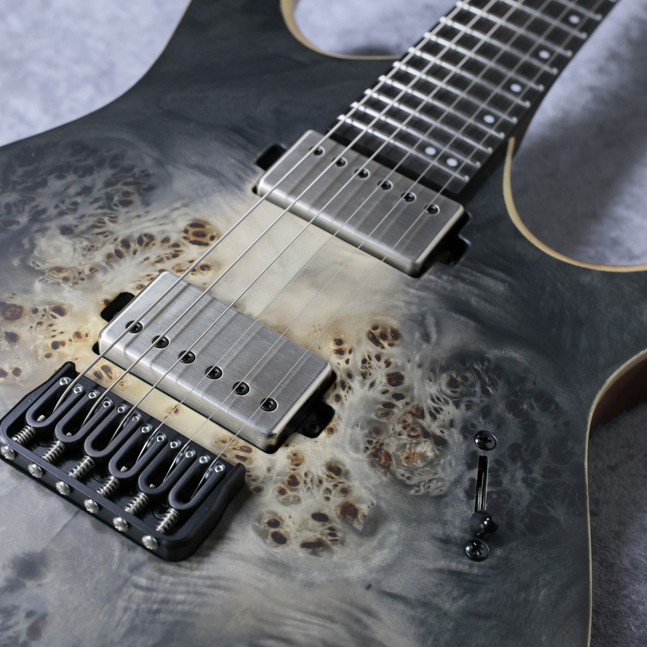 MAYONES Duvell Elite 6 「Trans Natural Fade Black Burst OUT Satine