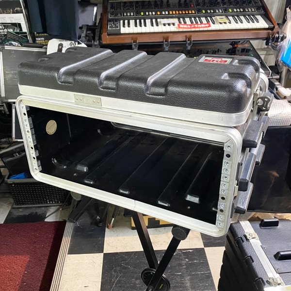 SKB 4Uラックケース SKB 4Uラックケース（中古）【楽器検索デジマート】